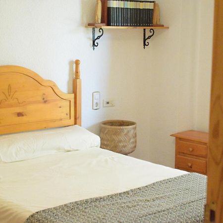 Апартаменты Apartamento Victoria Альмуньекар Экстерьер фото