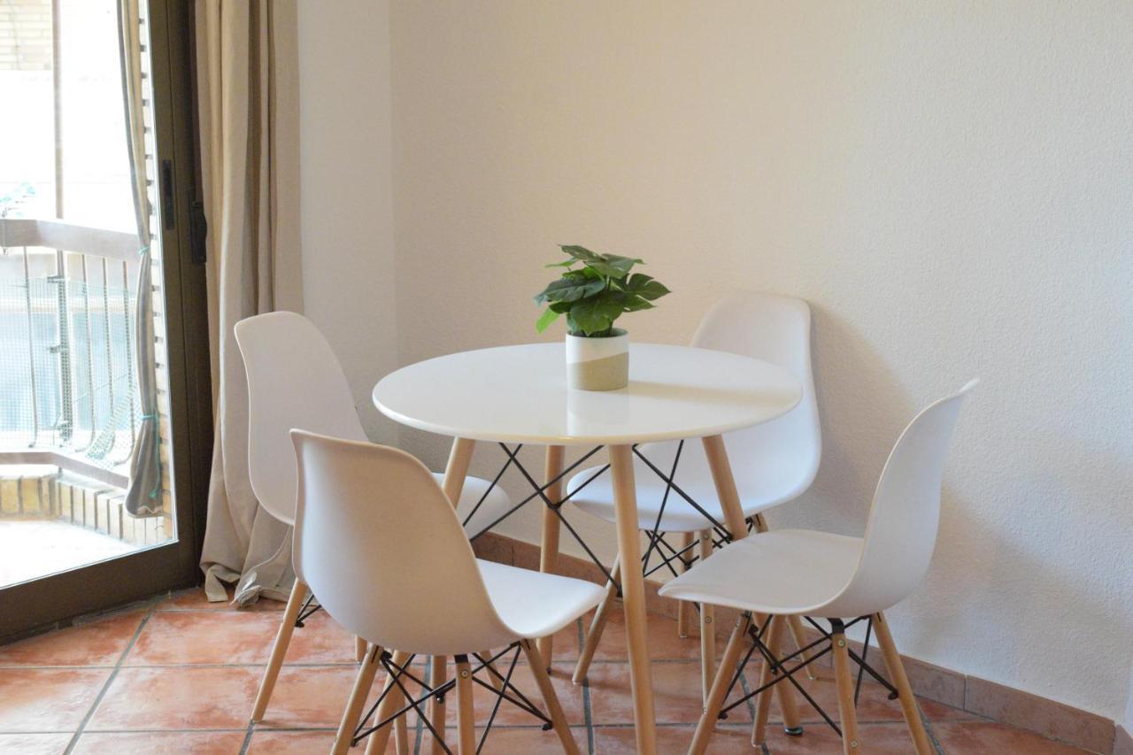 Апартаменты Apartamento Victoria Альмуньекар Экстерьер фото